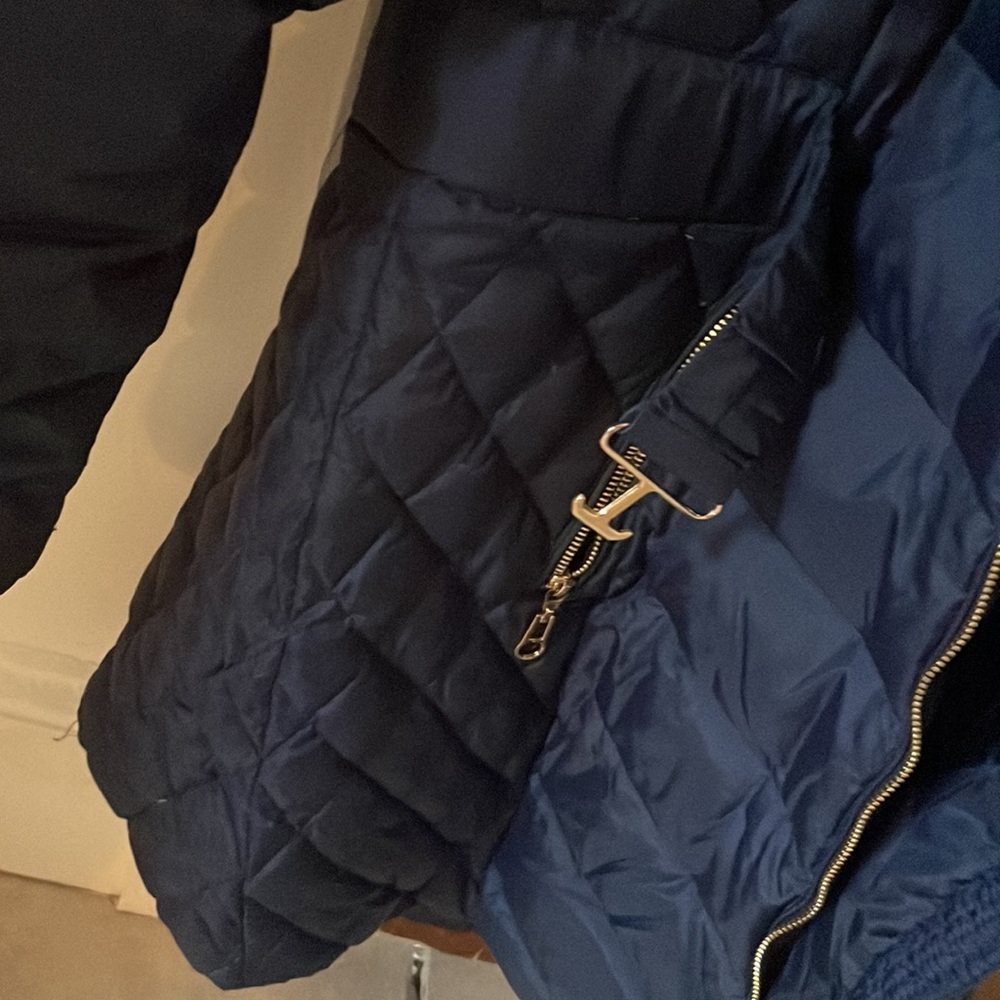 Winter Coat - image 2